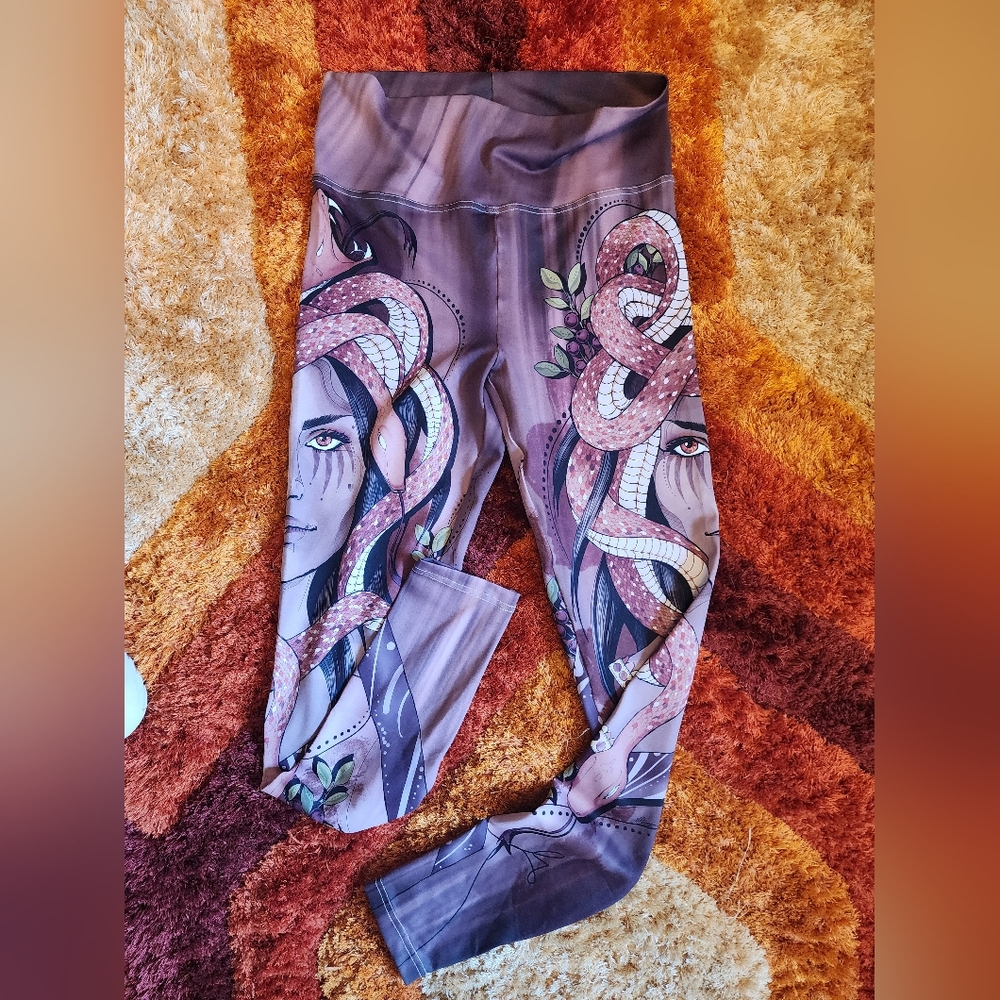 Eagle Rock Werkshop Medusa Patterned Leggings